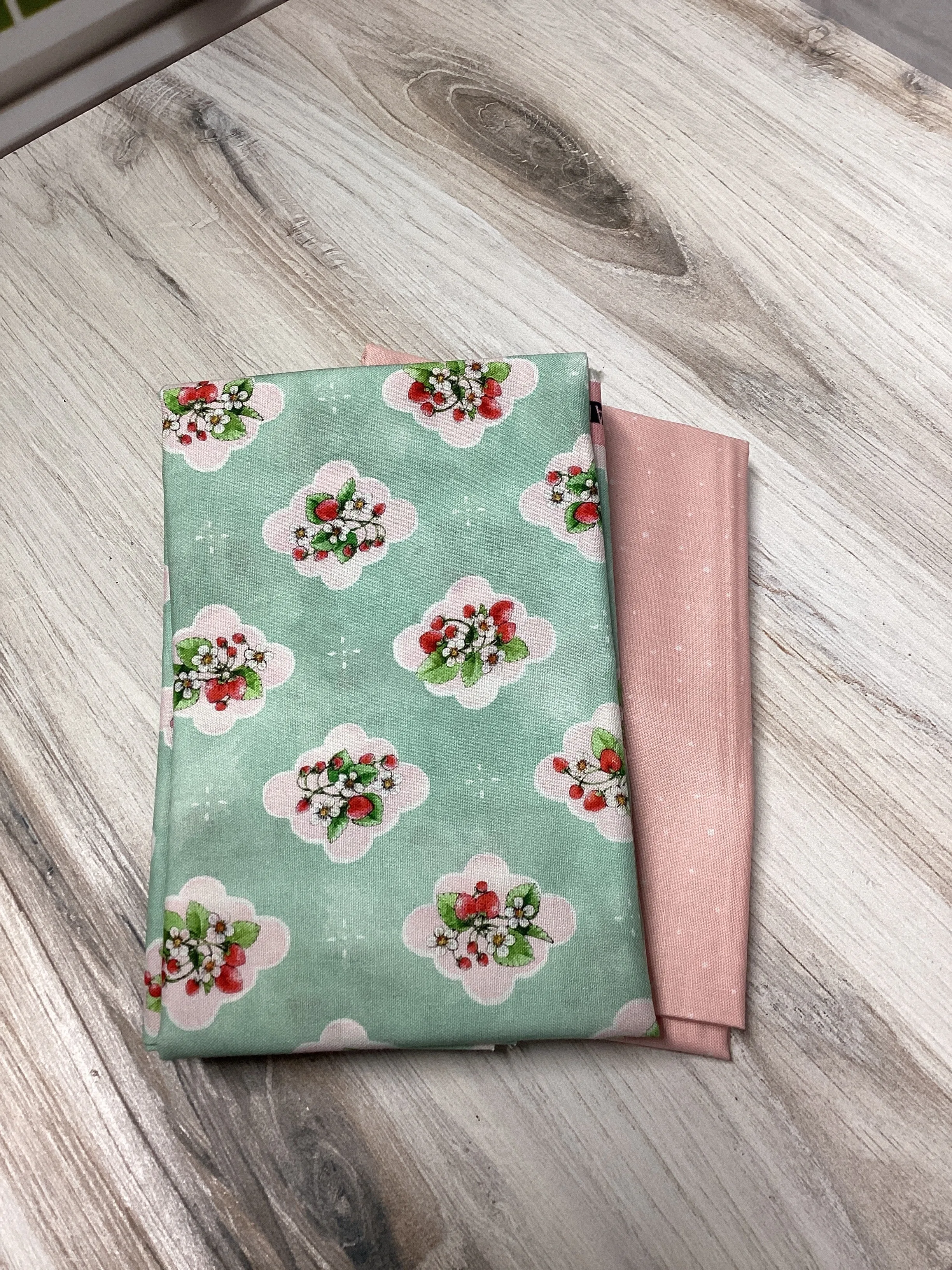 Alexis Apron