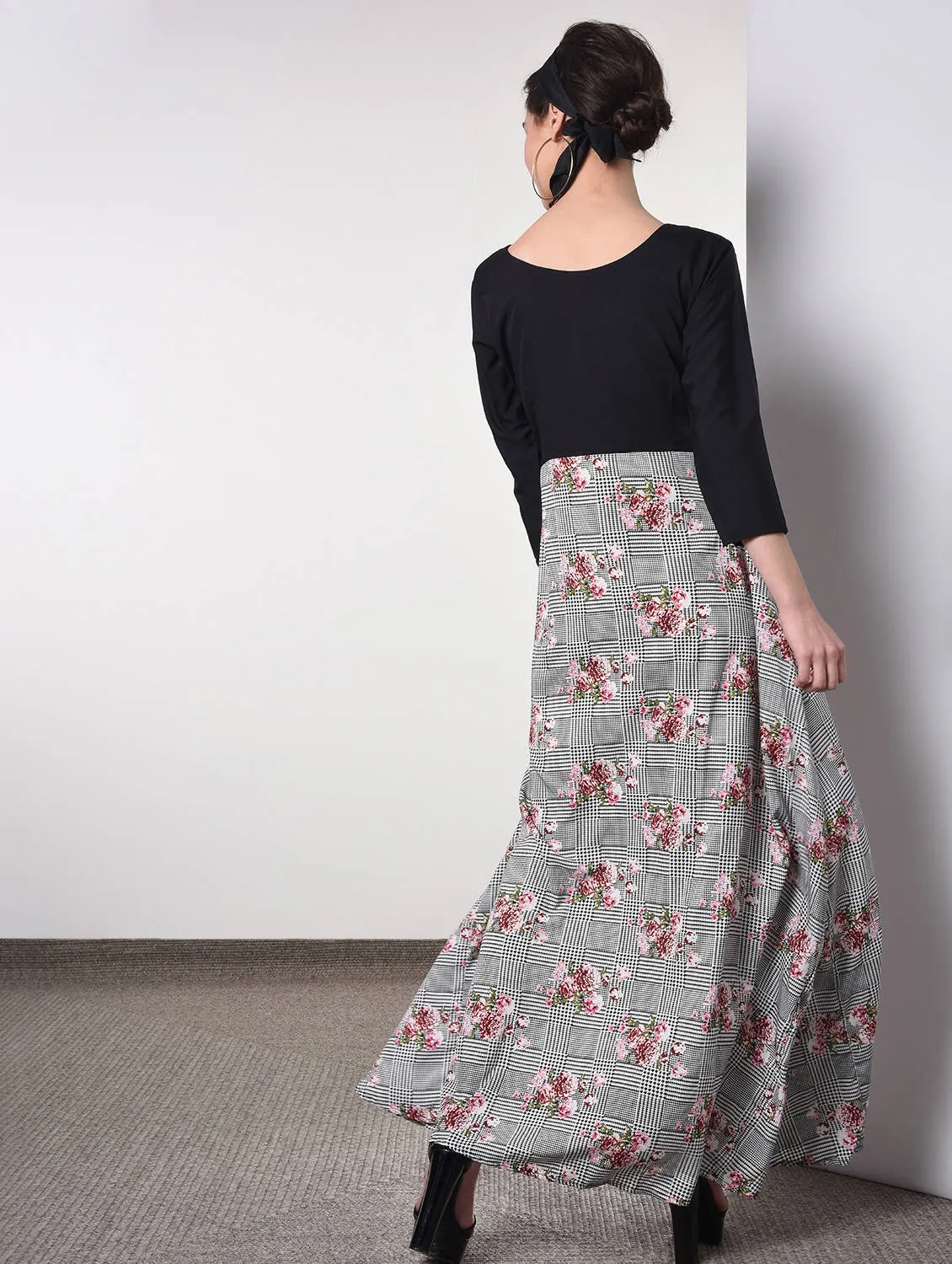 Black body printed maxi dress