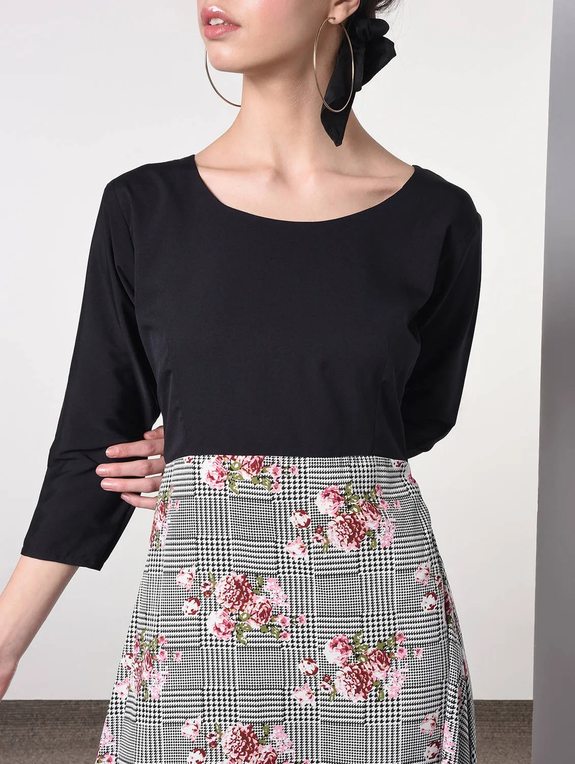 Black body printed maxi dress