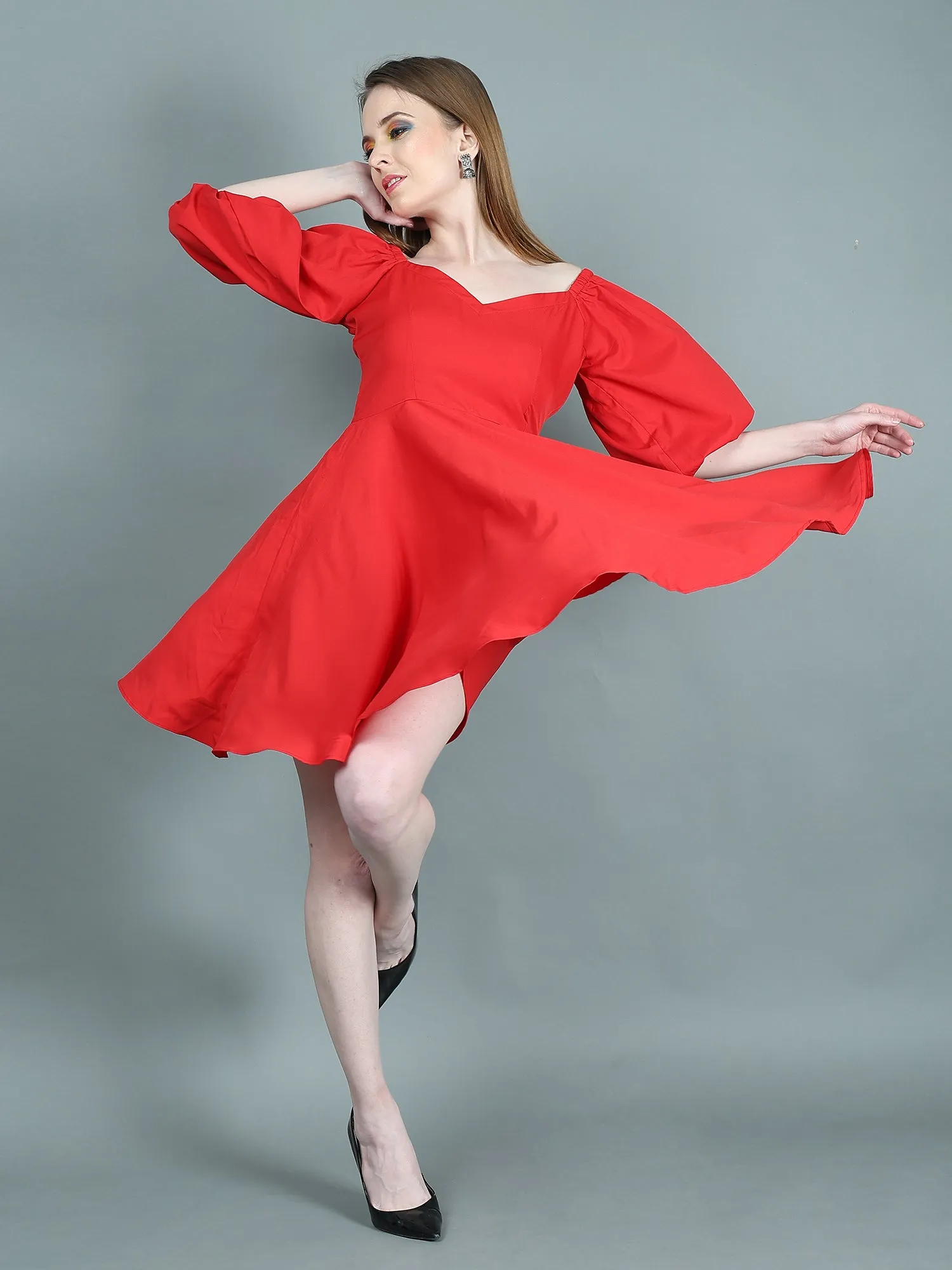 Evelyn Red Short Flared Dress