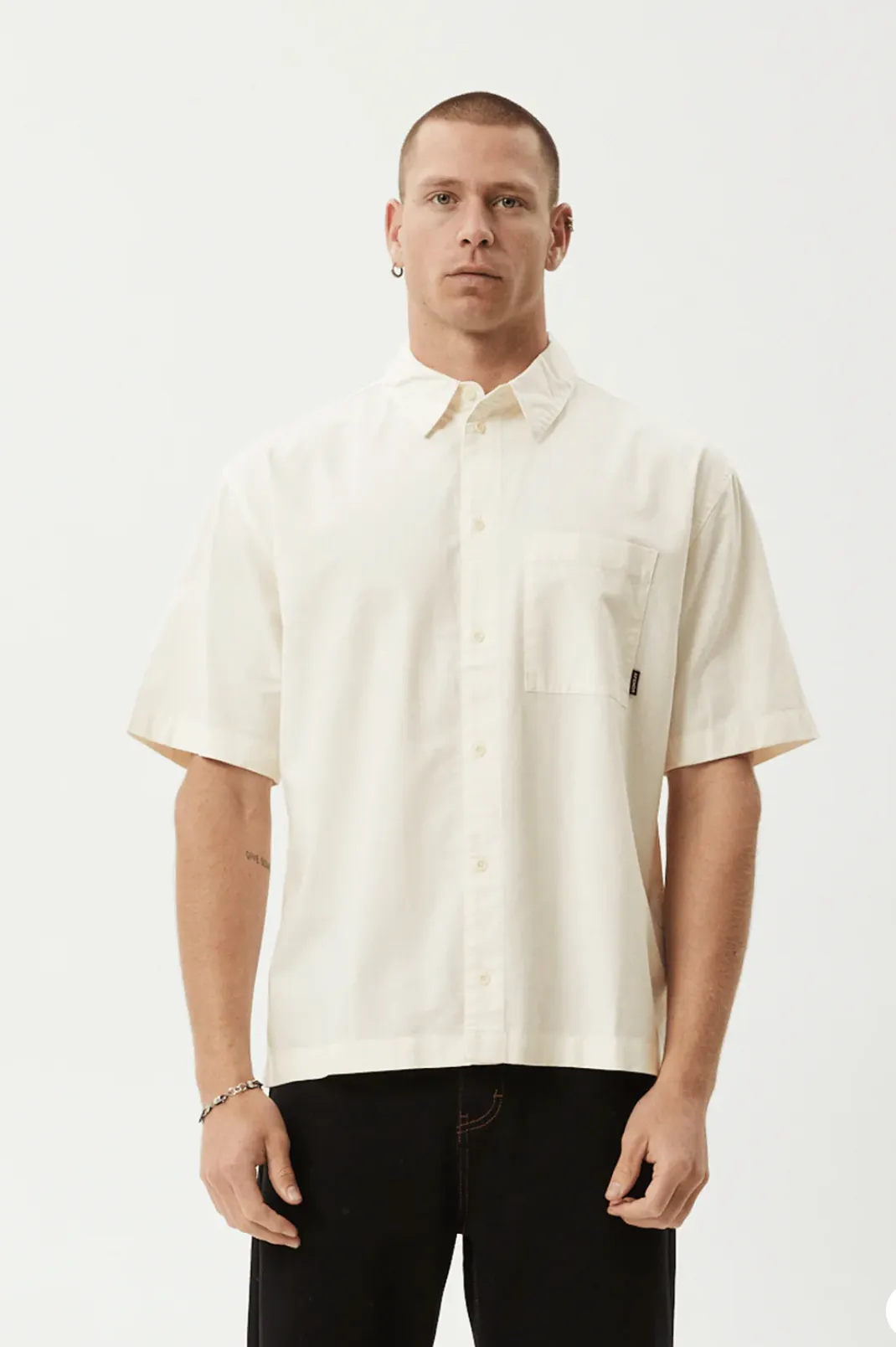 EVERYDAY SHORT SLEEVE SHIRT | OFF WHITE