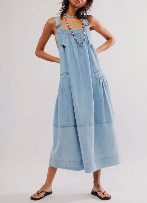 Machu Barrel Midi Dress